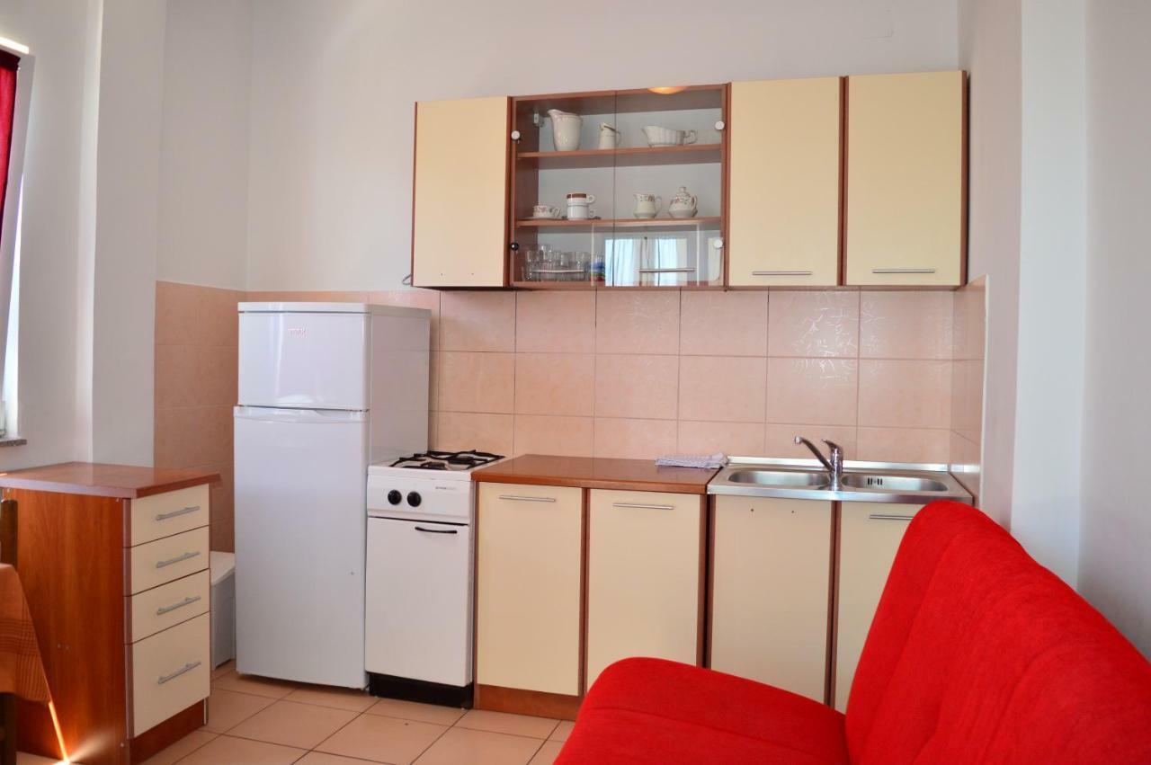 Apartmani Macak II Новалья Экстерьер фото