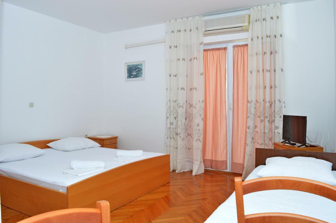 Apartmani Macak II Новалья Экстерьер фото